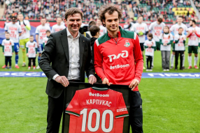 Локомотив 1:1 Оренбург