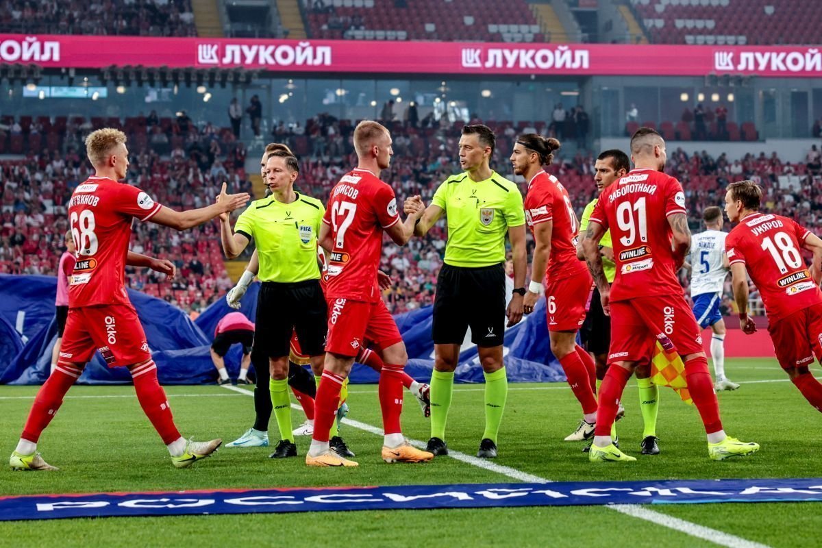 Руслан Литвинов, Даниил Денисов, Василий Казарцев, Андрей Веретёшкин