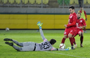 Анжи 1:2 Рубин