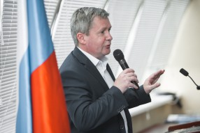 Встреча руководства РФС, РФПЛ и клубов РФПЛ с деле ...