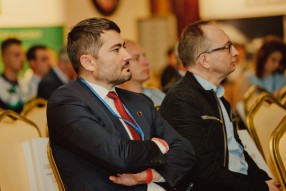Конгресс in football