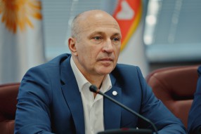 Встреча руководства РФС, РФПЛ и клубов РФПЛ с деле ...