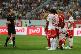 Локомотив 0:0 Спартак