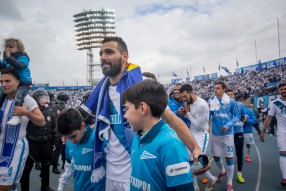 "Зенит" празднует победу