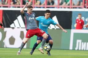 Локомотив 1:0 Зенит