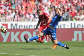 Роман Зобнин