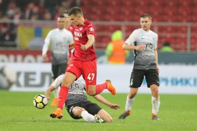 Роман Зобнин