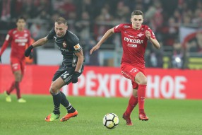 Василий Березуцкий, Роман Зобнин
