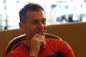 Артём Ребров