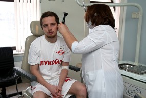 Медицинское обследование ФК "Спартак" Мо ...