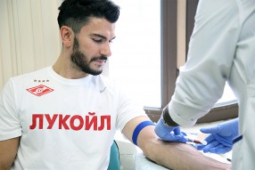 Медицинское обследование ФК "Спартак" Мо ...
