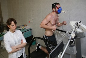 Медицинское обследование ФК "Спартак" Мо ...