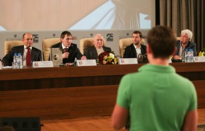 Презентация приза «Лучший футболист года» еженедел ...