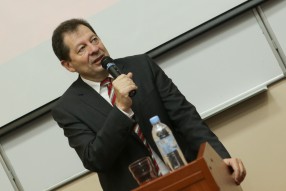 Открытие волонтерского центра в «Синергии»