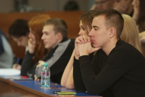 Открытие волонтерского центра в «Синергии»