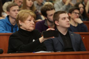 Открытие волонтерского центра в «Синергии»