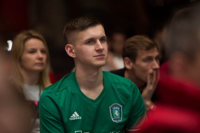 "Олимп Кубок РФПЛ по киберфутболу". Жере ...