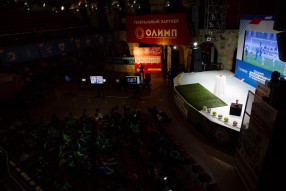 "Олимп Кубок РФПЛ по киберфутболу". Жере ...