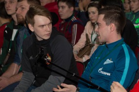 "Олимп Кубок РФПЛ по киберфутболу". Жере ...