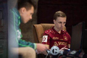 "Олимп Кубок РФПЛ по киберфутболу". Перв ...