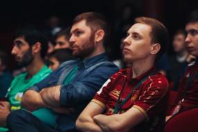 Эмоции второго дня "Олимп Кубка РФПЛ по кибер ...