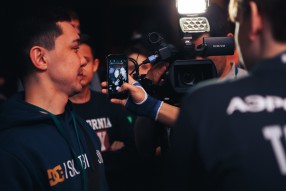 Эмоции второго дня "Олимп Кубка РФПЛ по кибер ...