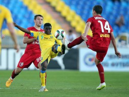 Рубин 0:3 Ростов