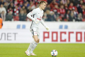 Артём Ребров