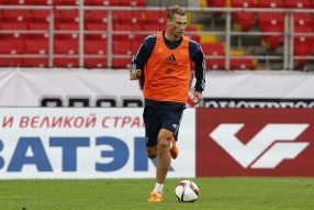 Алексей Березуцкий