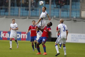 Алексей Козлов, Аарон Самуэль Оланаре