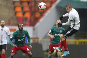 Локомотив 3:3 Амкар