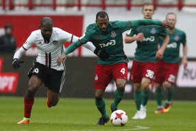 Локомотив 3:3 Амкар