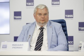 Подписание соглашения между РФПЛ и Росгосстрахом