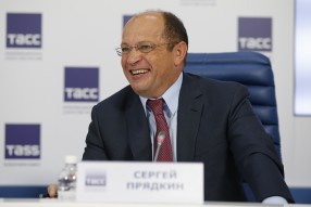 Подписание соглашения между РФПЛ и Росгосстрахом