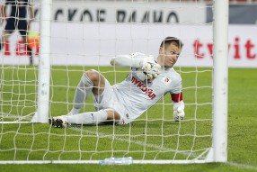 Артём Ребров