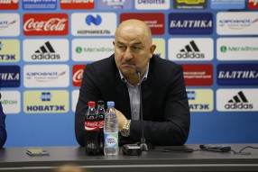 Станислав Черчесов