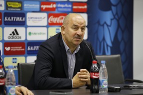 Станислав Черчесов