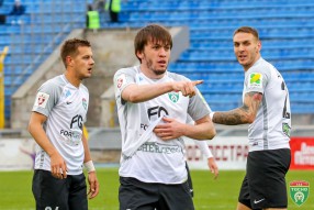 Резиуан Мирзов