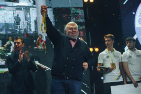 "РОСГОССТРАХ Чемпионат РФПЛ по кибер футболу& ...