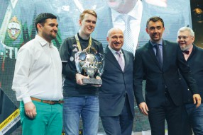 "РОСГОССТРАХ Чемпионат РФПЛ по кибер футболу& ...
