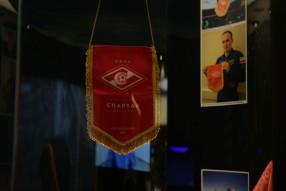 Награждение призера викторины РФПЛ и ЕЮС