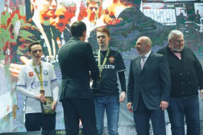 "РОСГОССТРАХ Чемпионат РФПЛ по кибер футболу& ...