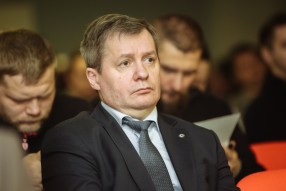 Совещание сотрудников по безопасности и работе с б ...
