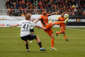 Урал - Амкар 0:2