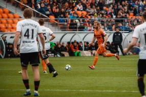 Урал - Амкар 0:2