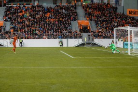 Урал - Амкар 0:2