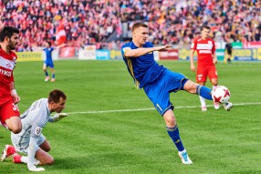 Александр Бухаров